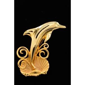 JJ Vintage Dolphin Pin Brooch Shell Brushed Gold Heavy Chunky Signed 80s BinAJ